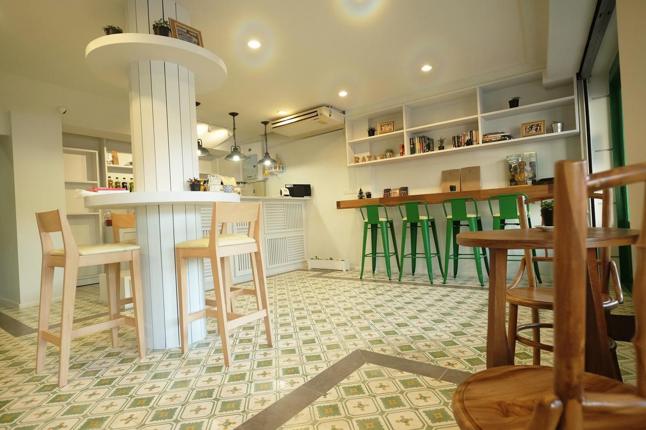 Ratana Boutique Hostel Bangkok Extérieur photo