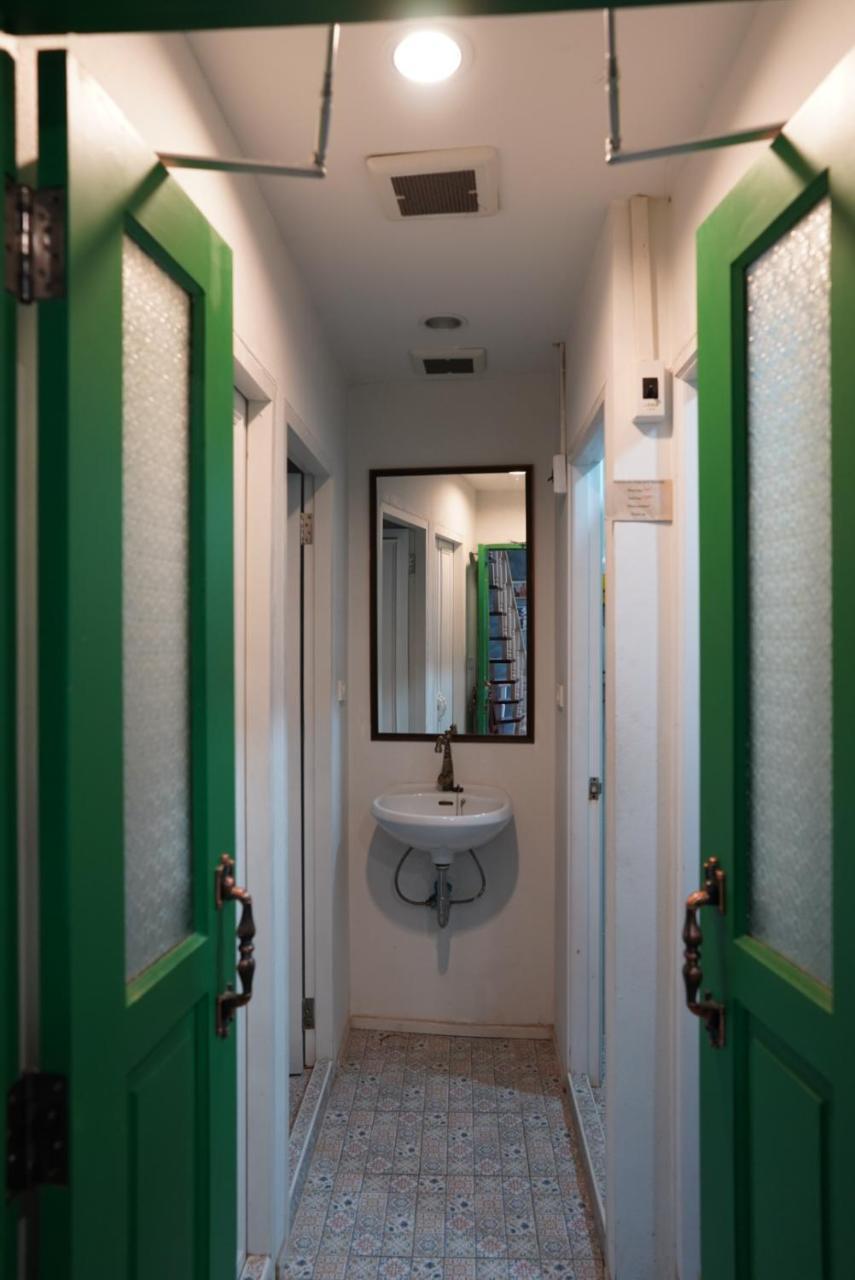 Ratana Boutique Hostel Bangkok Extérieur photo