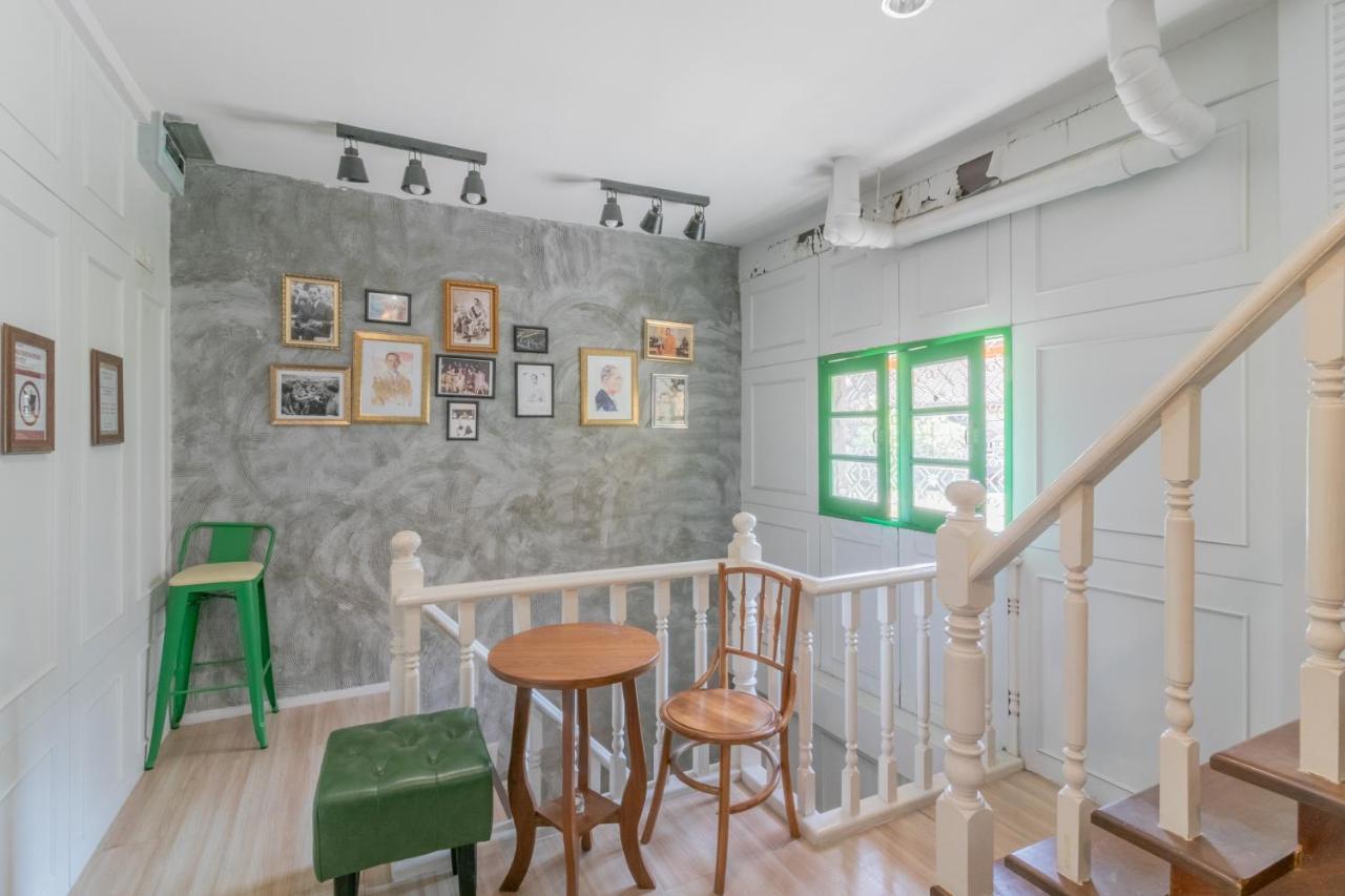Ratana Boutique Hostel Bangkok Extérieur photo