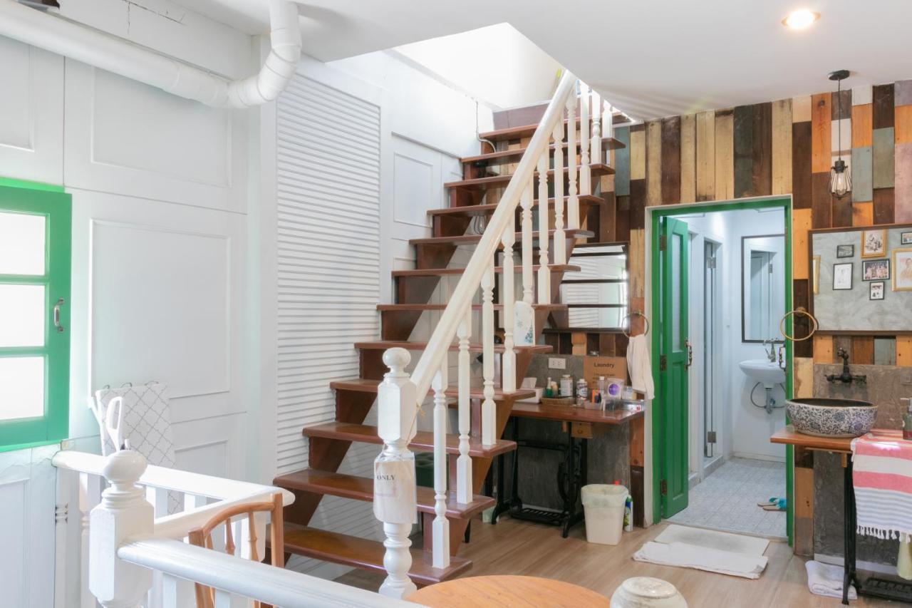 Ratana Boutique Hostel Bangkok Extérieur photo